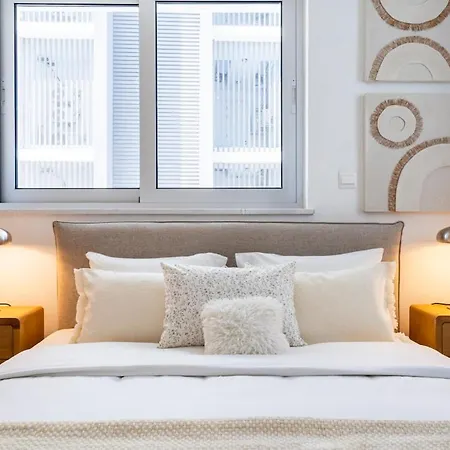 アパート Aelia - Chic 2-br & Balcony In *